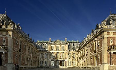 Версальський палац (класицизм)